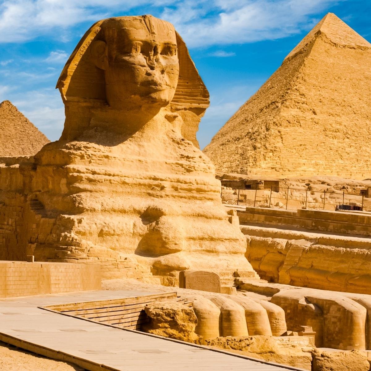 Pyramid and Felucca - gallery photo 2