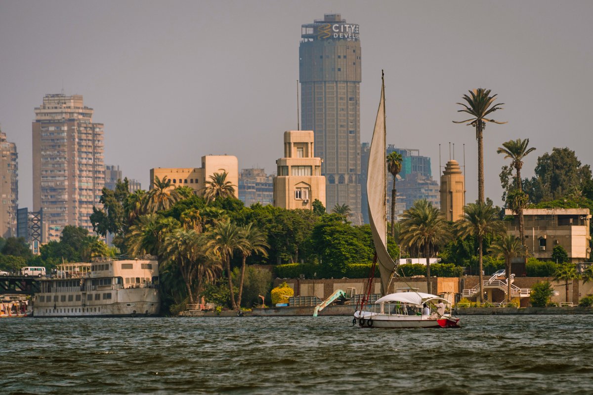 Pyramid and Felucca - gallery photo 3